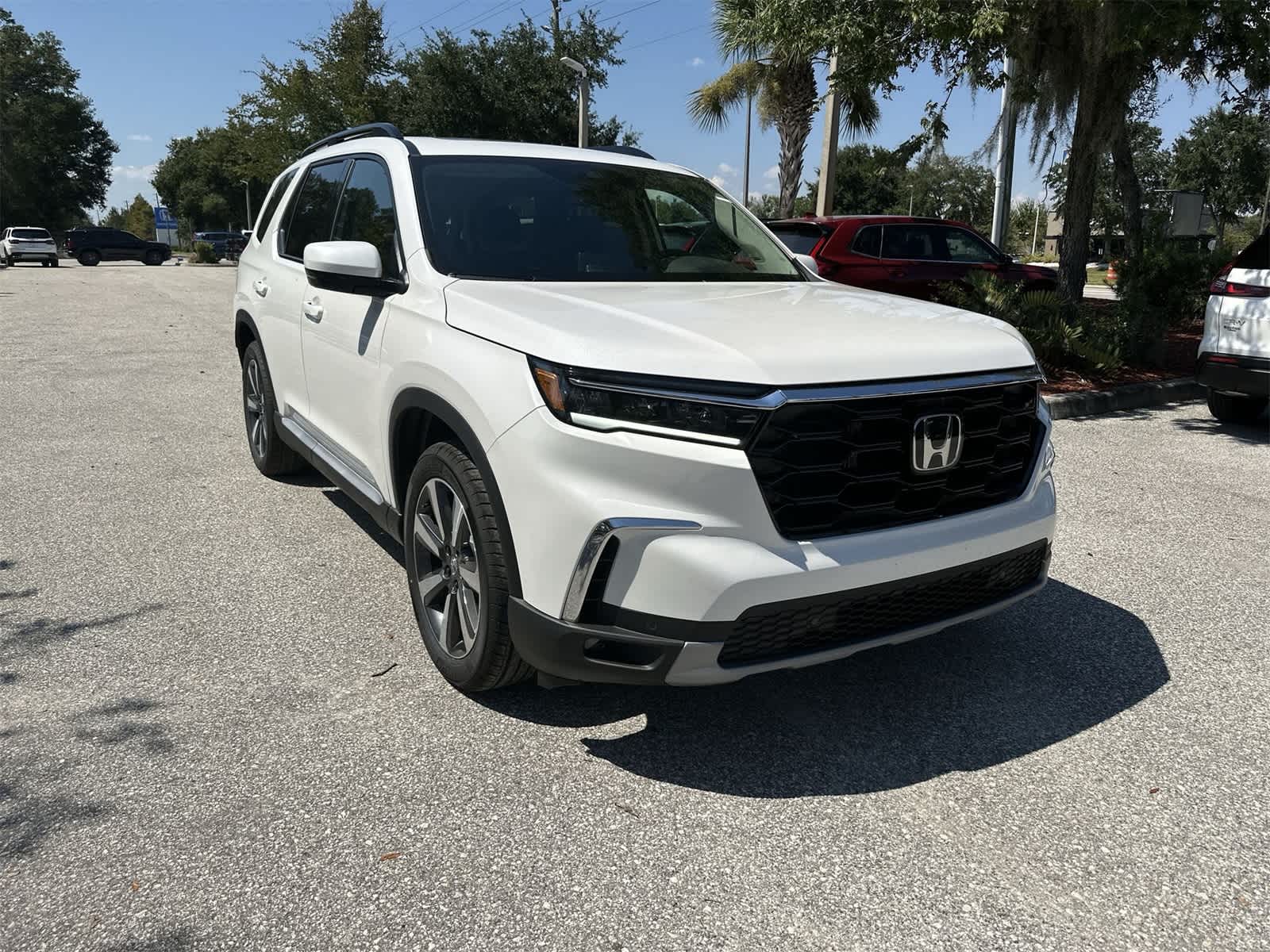 Thumbnail: 2025 Honda Pilot - 8