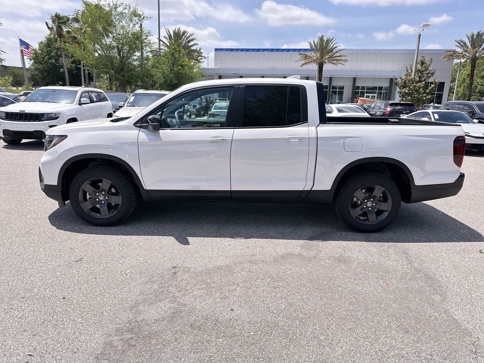 Thumbnail: 2026 Honda Ridgeline - 3