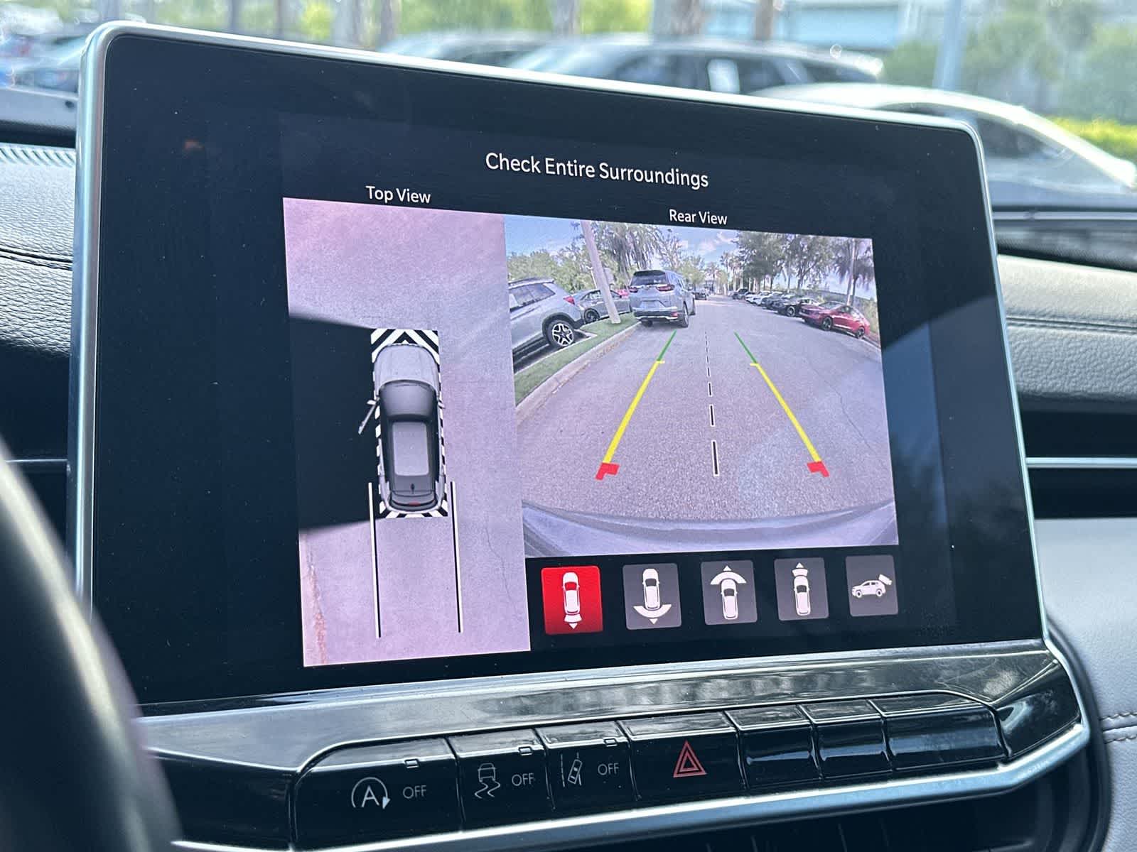 Thumbnail: 2022 Jeep Compass - 20