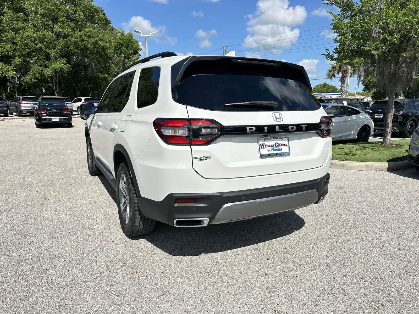Thumbnail: 2026 Honda Pilot - 4