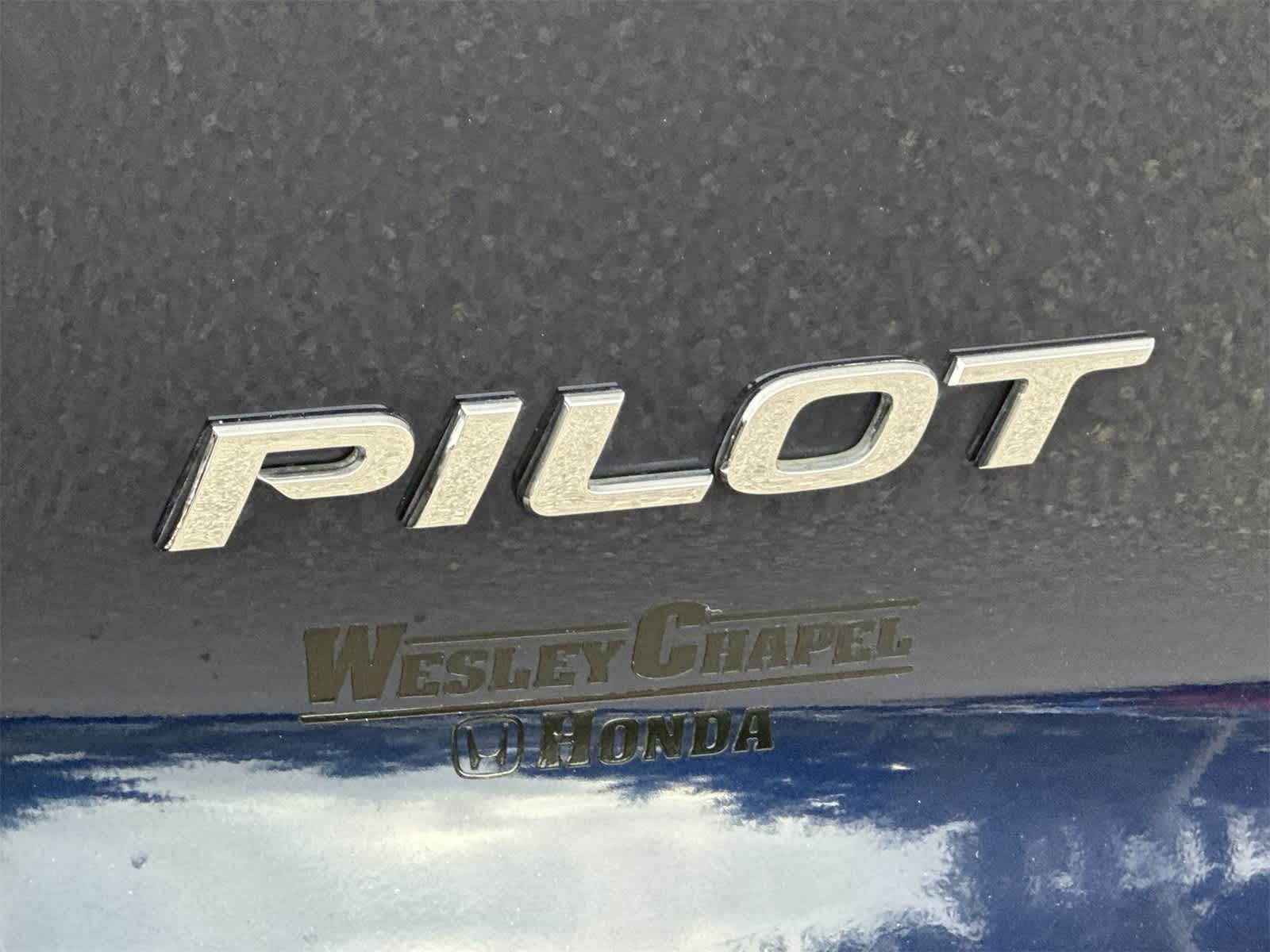 Thumbnail: 2016 Honda Pilot - 11
