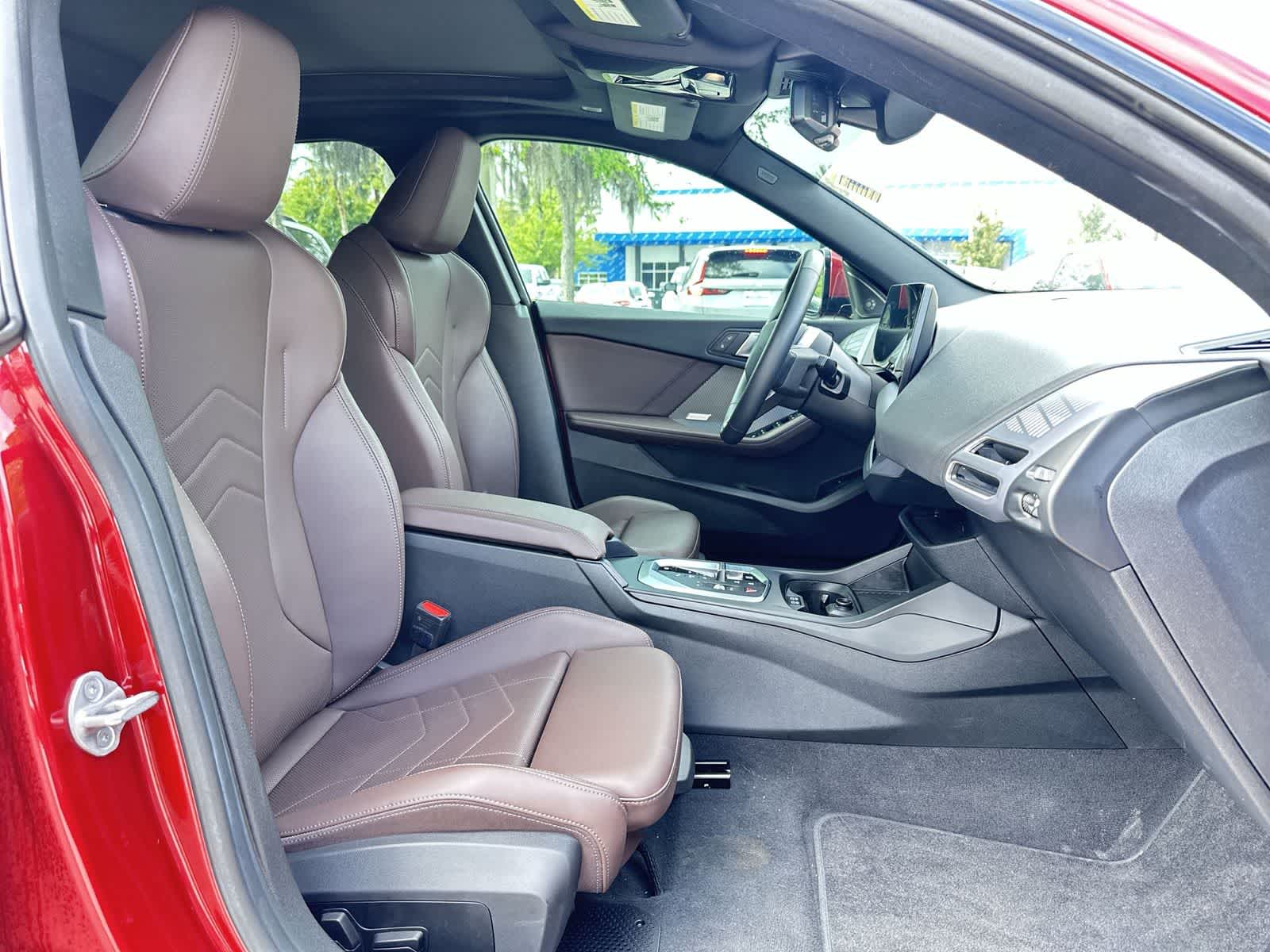 Thumbnail: 2025 BMW 2 Series - 16