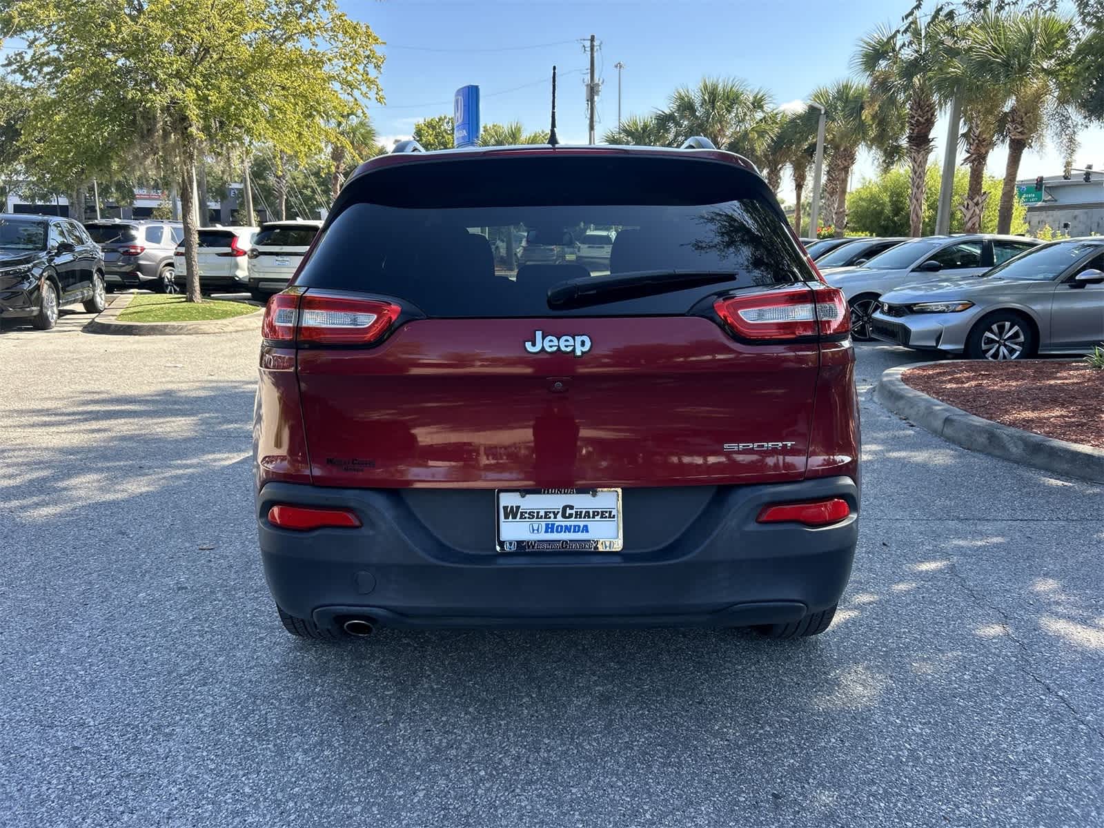 Thumbnail: 2017 Jeep Cherokee - 5