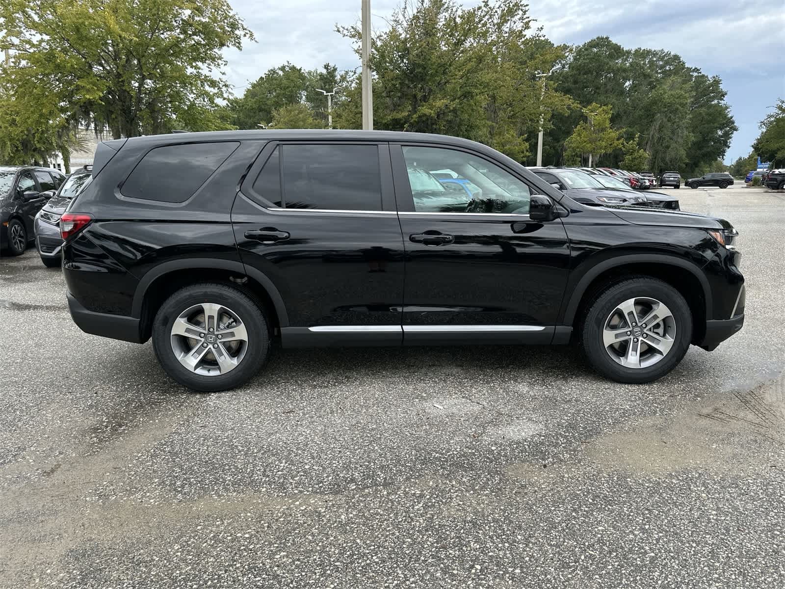 Thumbnail: 2025 Honda Pilot - 7