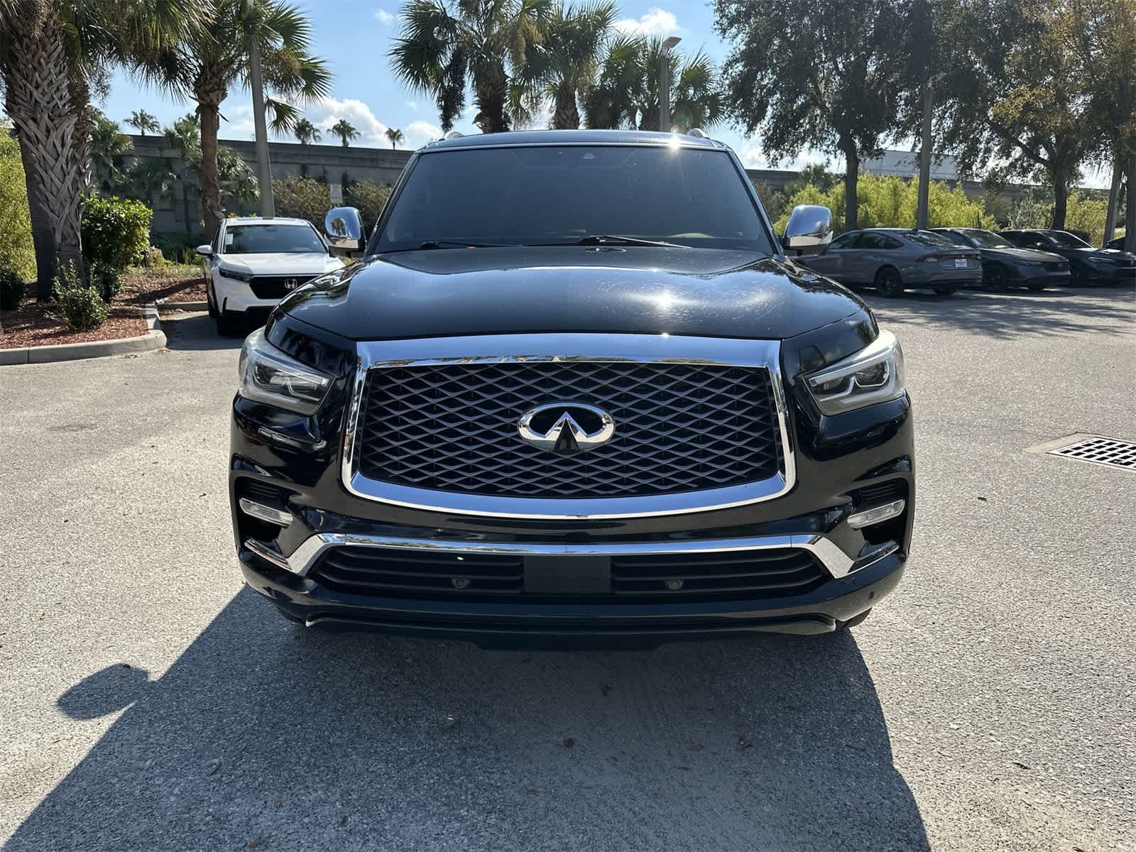 Thumbnail: 2018 INFINITI QX80 - 9