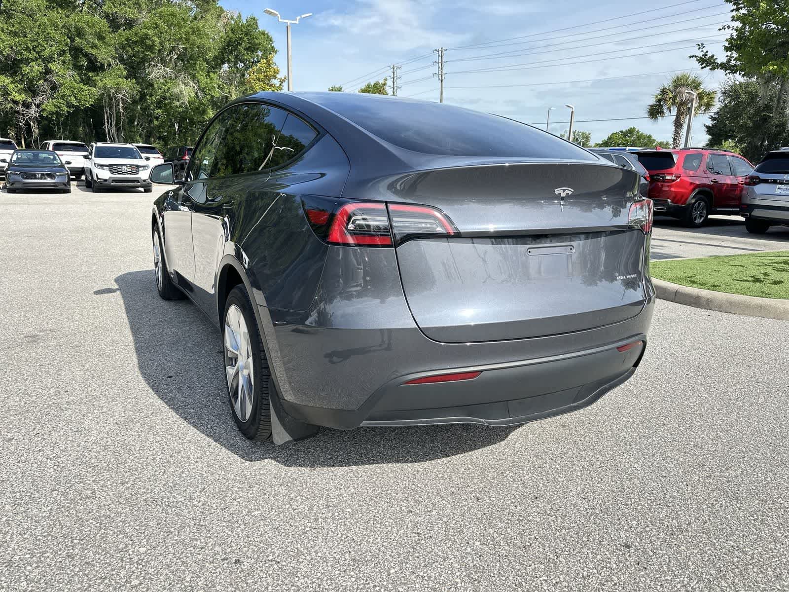 Thumbnail: 2023 Tesla Model Y - 4