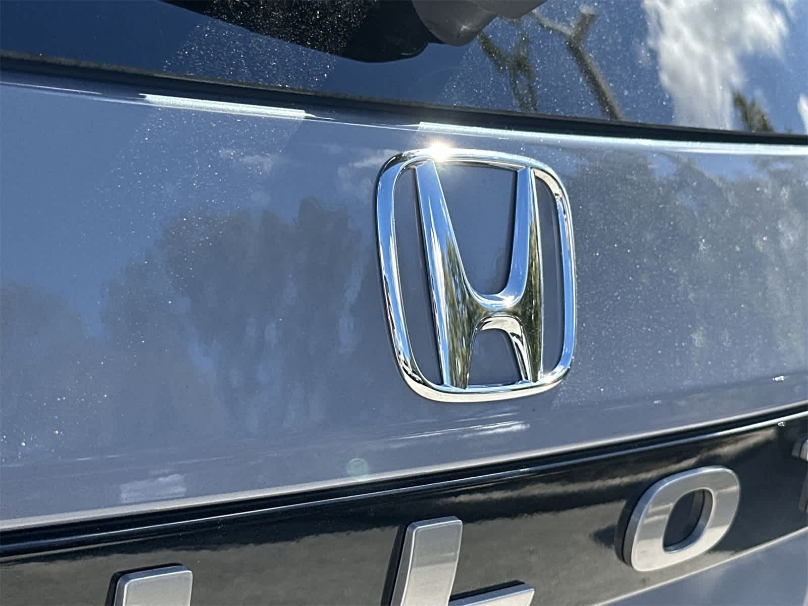 Thumbnail: 2026 Honda Pilot - 10