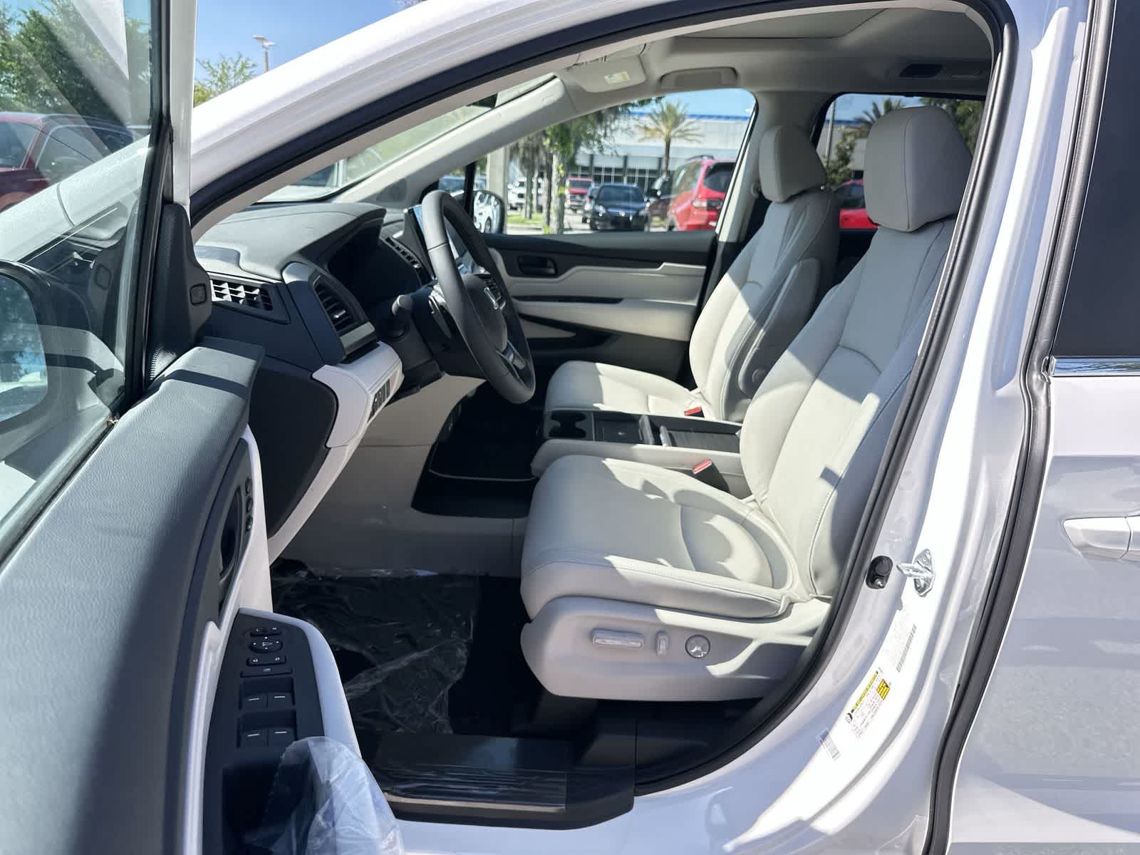 Thumbnail: 2026 Honda Odyssey - 2