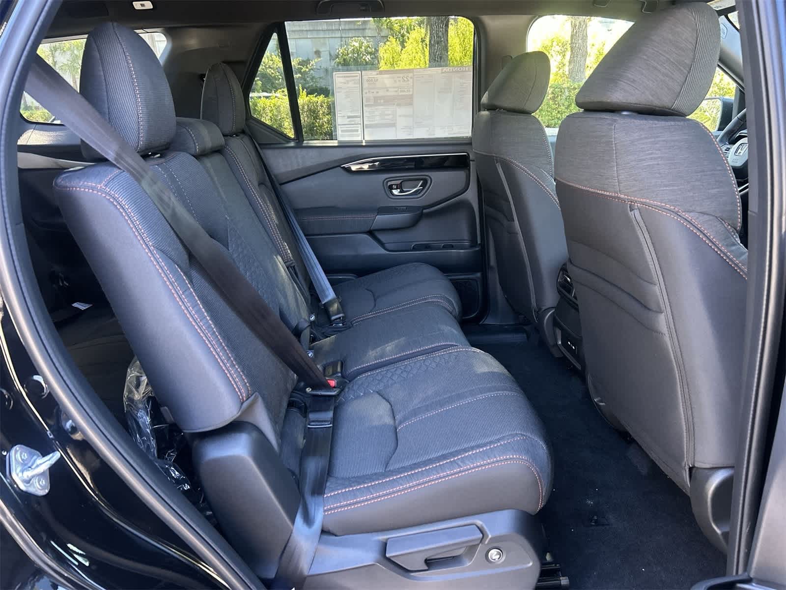 Thumbnail: 2025 Honda Pilot - 16