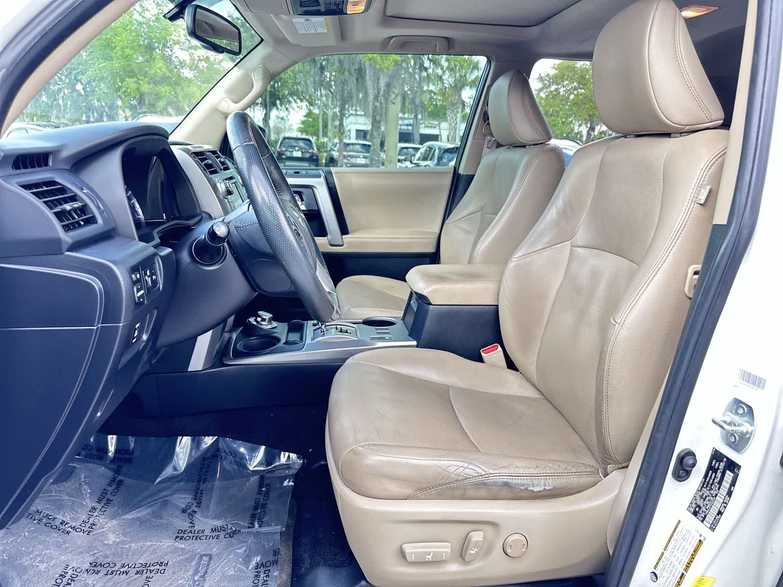 Thumbnail: 2016 Toyota 4Runner - 13