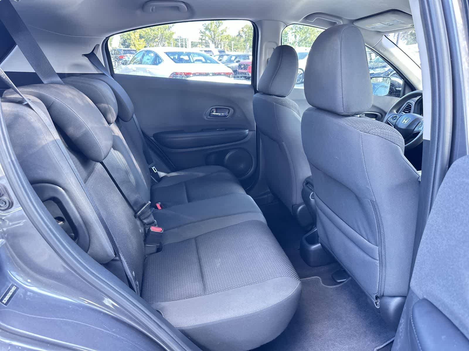 Thumbnail: 2019 Honda HR-V - 16