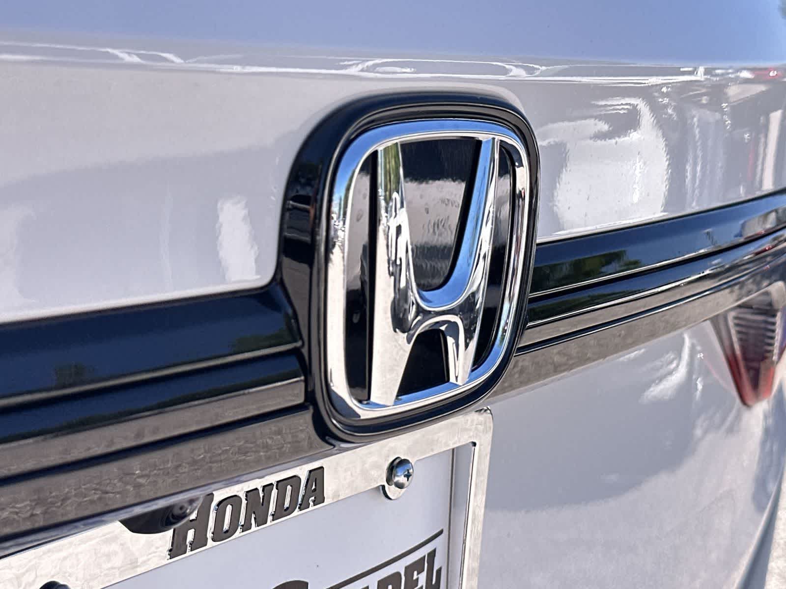 Thumbnail: 2026 Honda Odyssey - 10