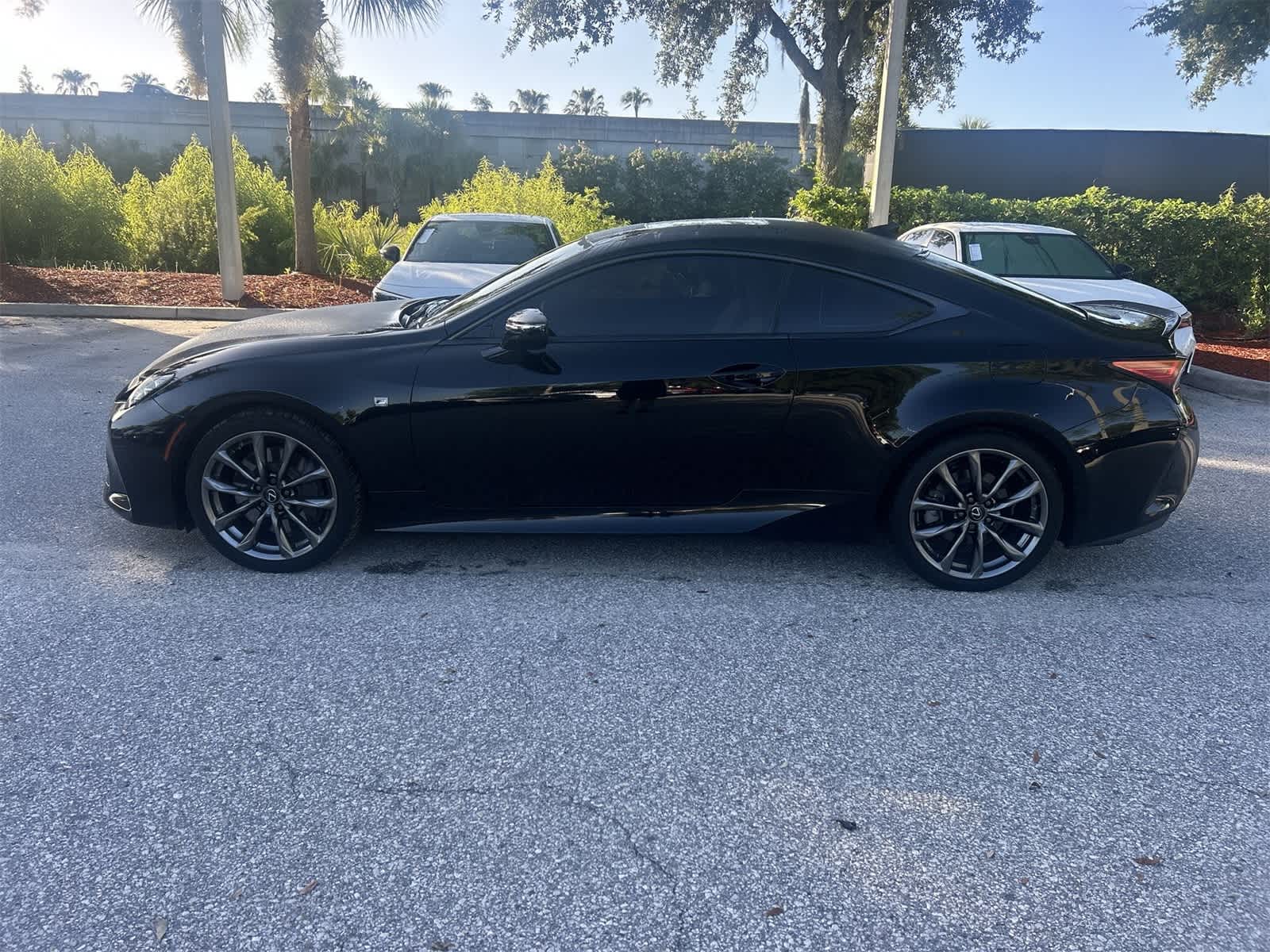 Thumbnail: 2020 Lexus RC - 3