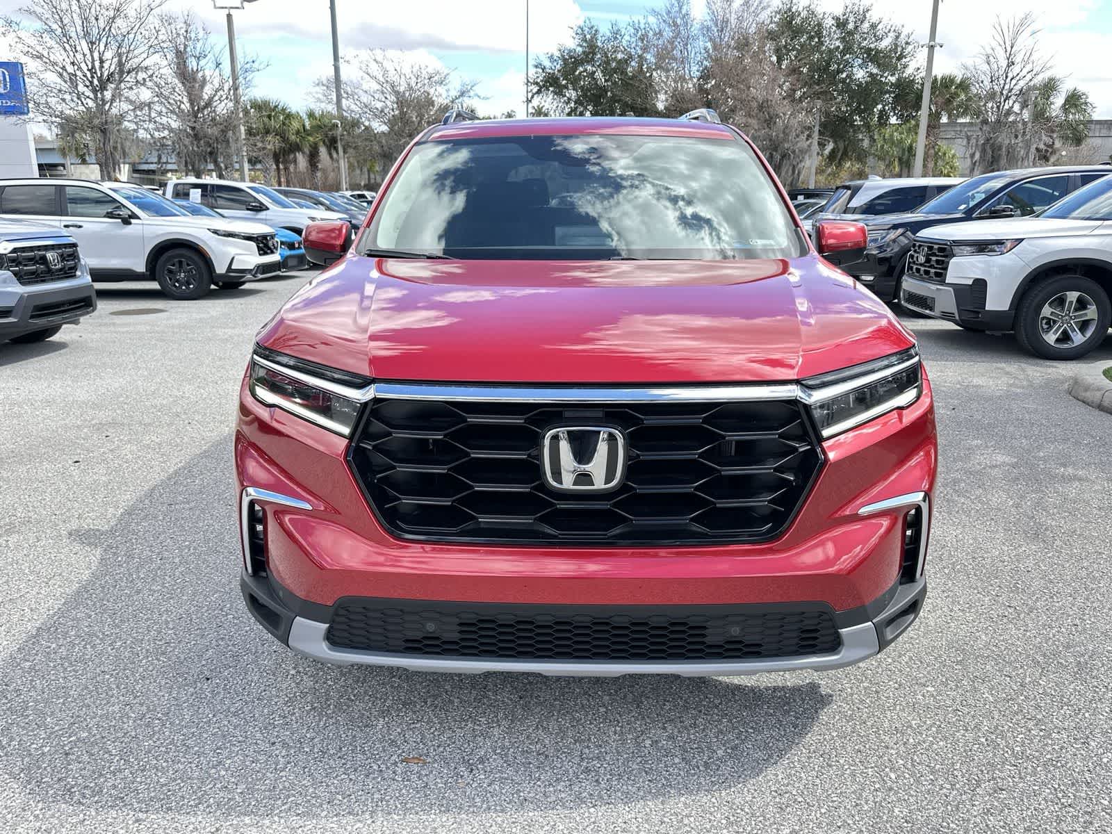 Thumbnail: 2025 Honda Pilot - 9