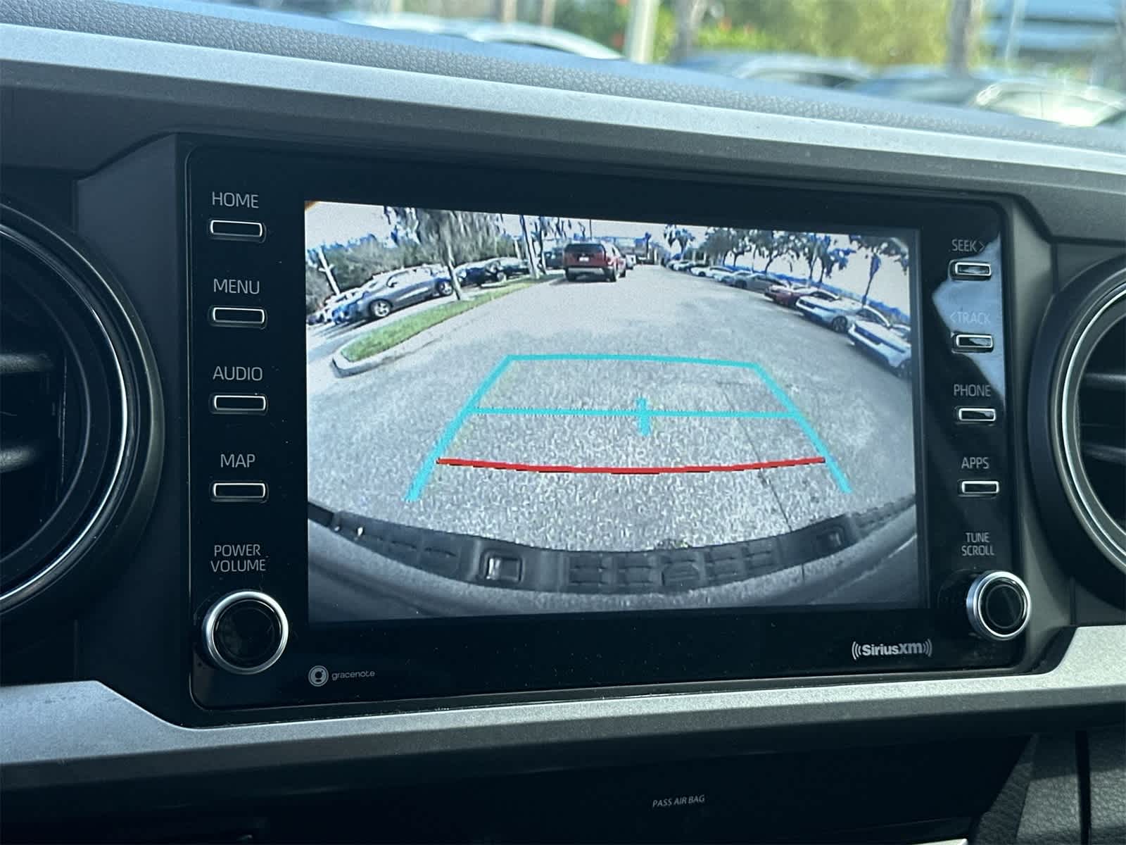 Thumbnail: 2021 Toyota Tacoma - 20