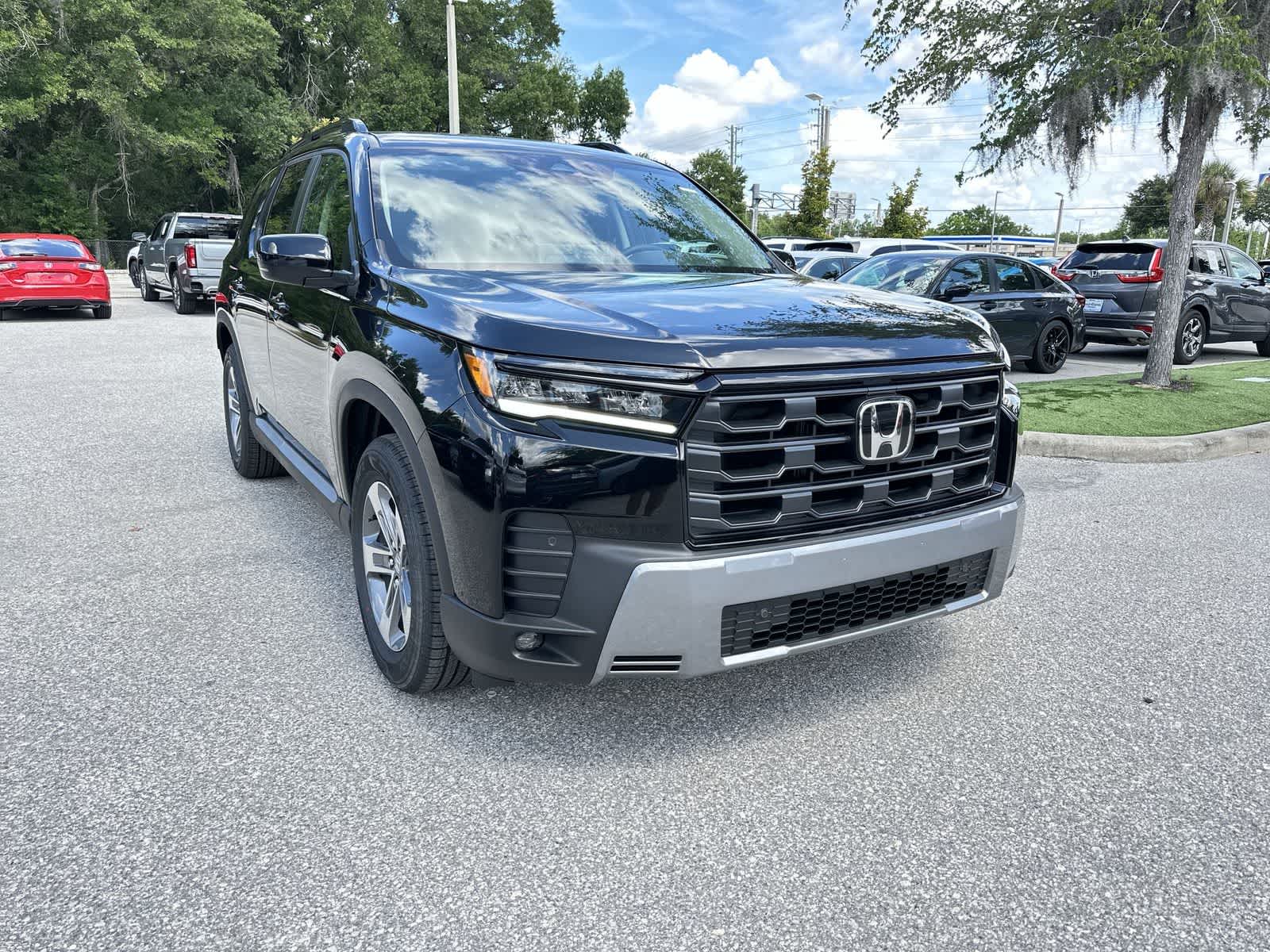 Thumbnail: 2026 Honda Pilot - 8