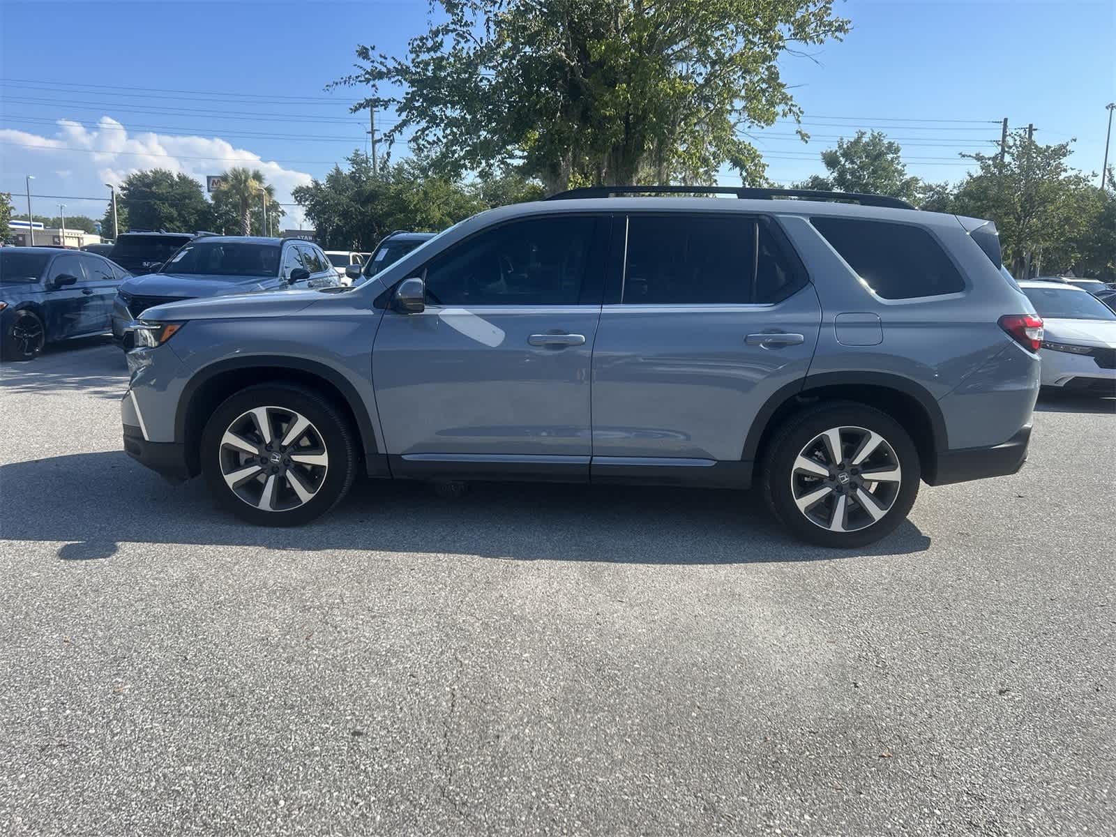 Thumbnail: 2025 Honda Pilot - 3