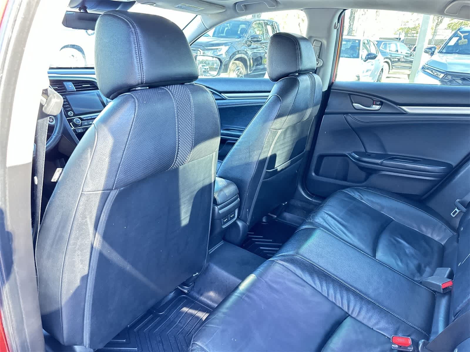 Thumbnail: 2019 Honda Civic - 13