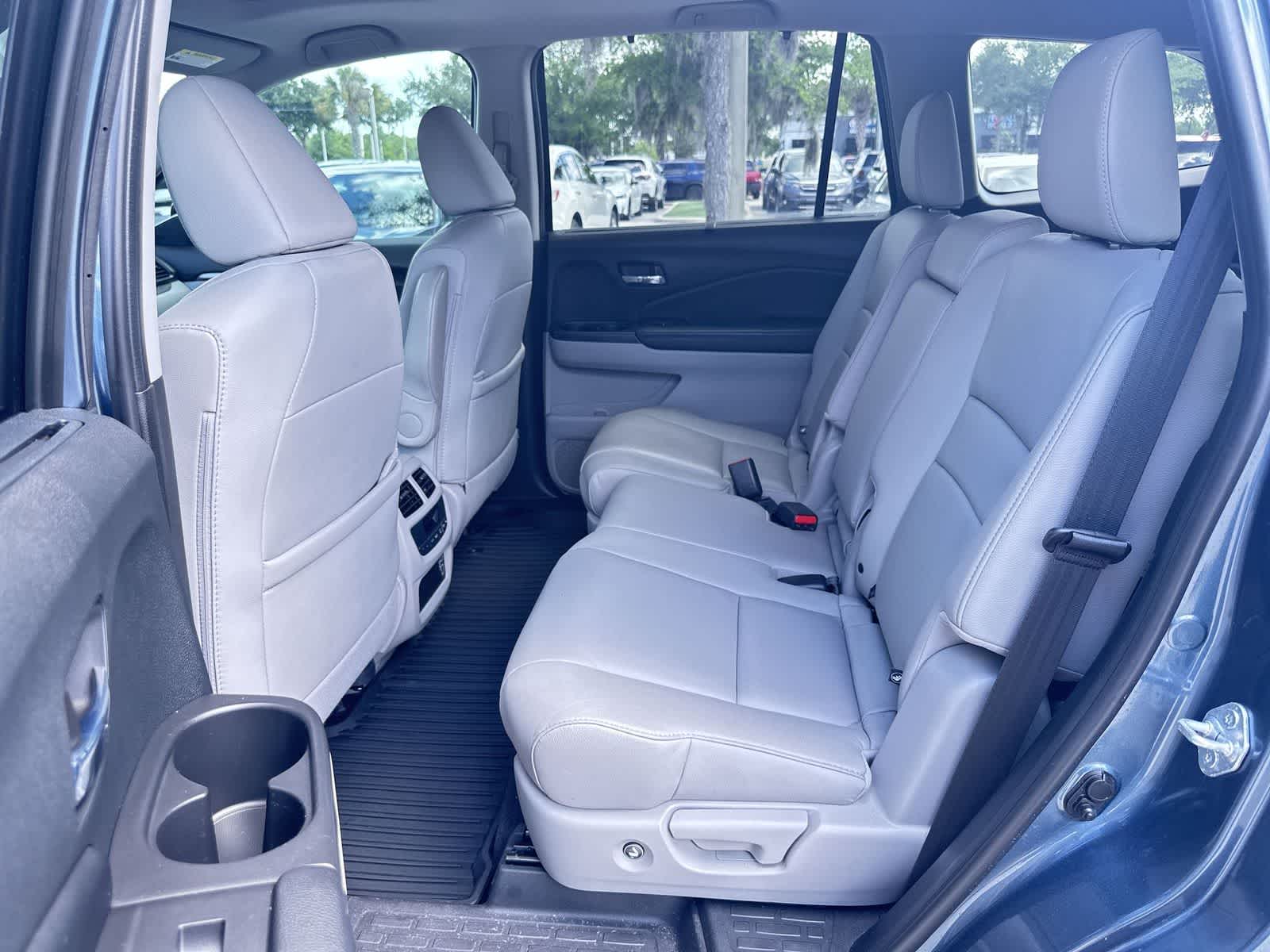 Thumbnail: 2021 Honda Pilot - 15