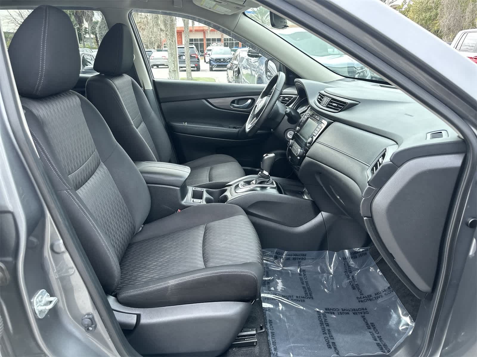 Thumbnail: 2019 Nissan Rogue - 17