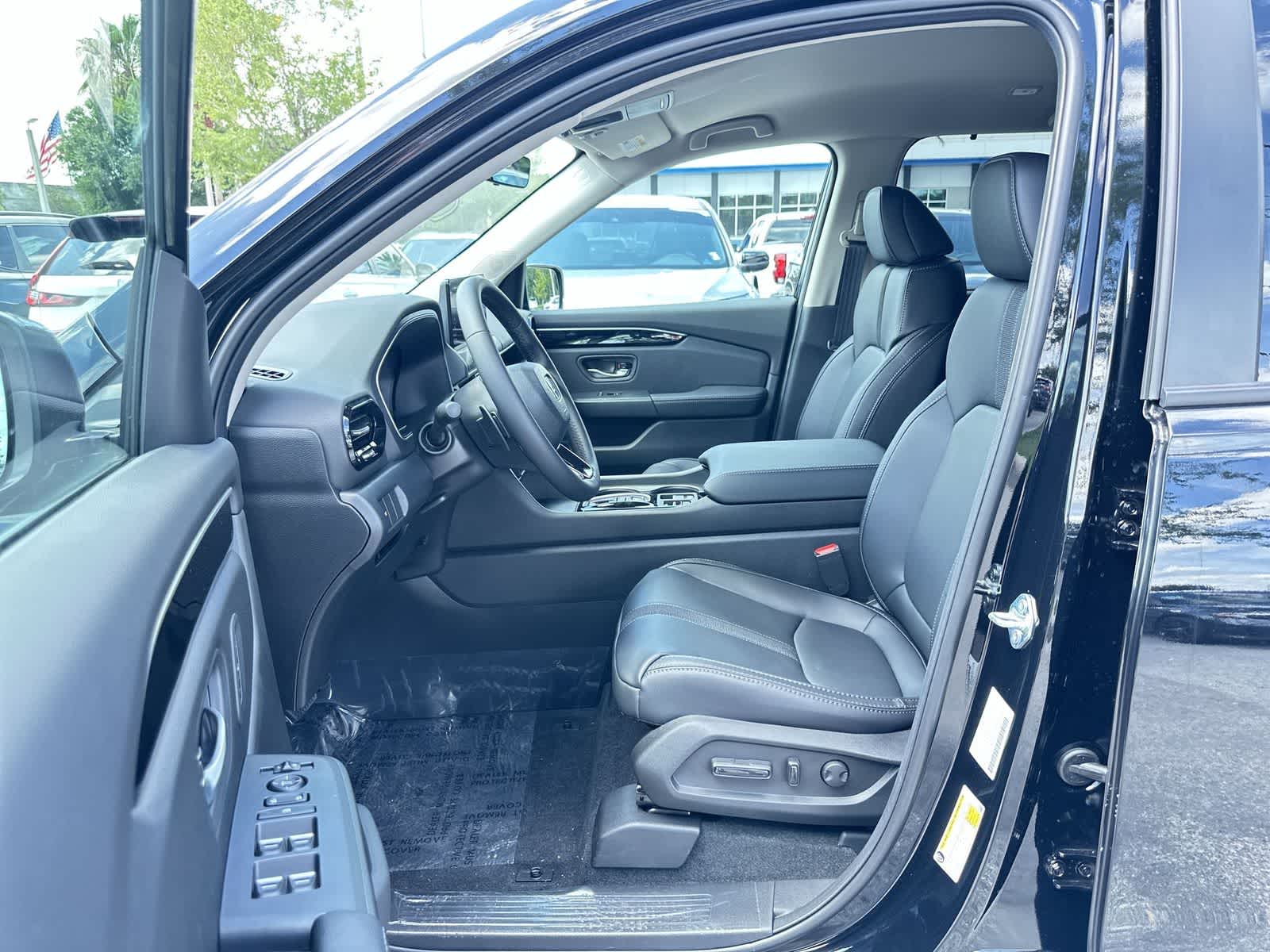 Thumbnail: 2026 Honda Pilot - 2