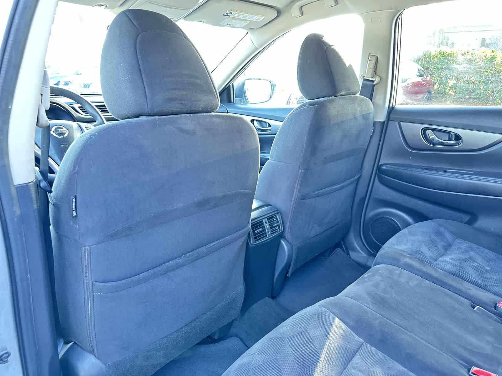 Thumbnail: 2015 Nissan Rogue - 14