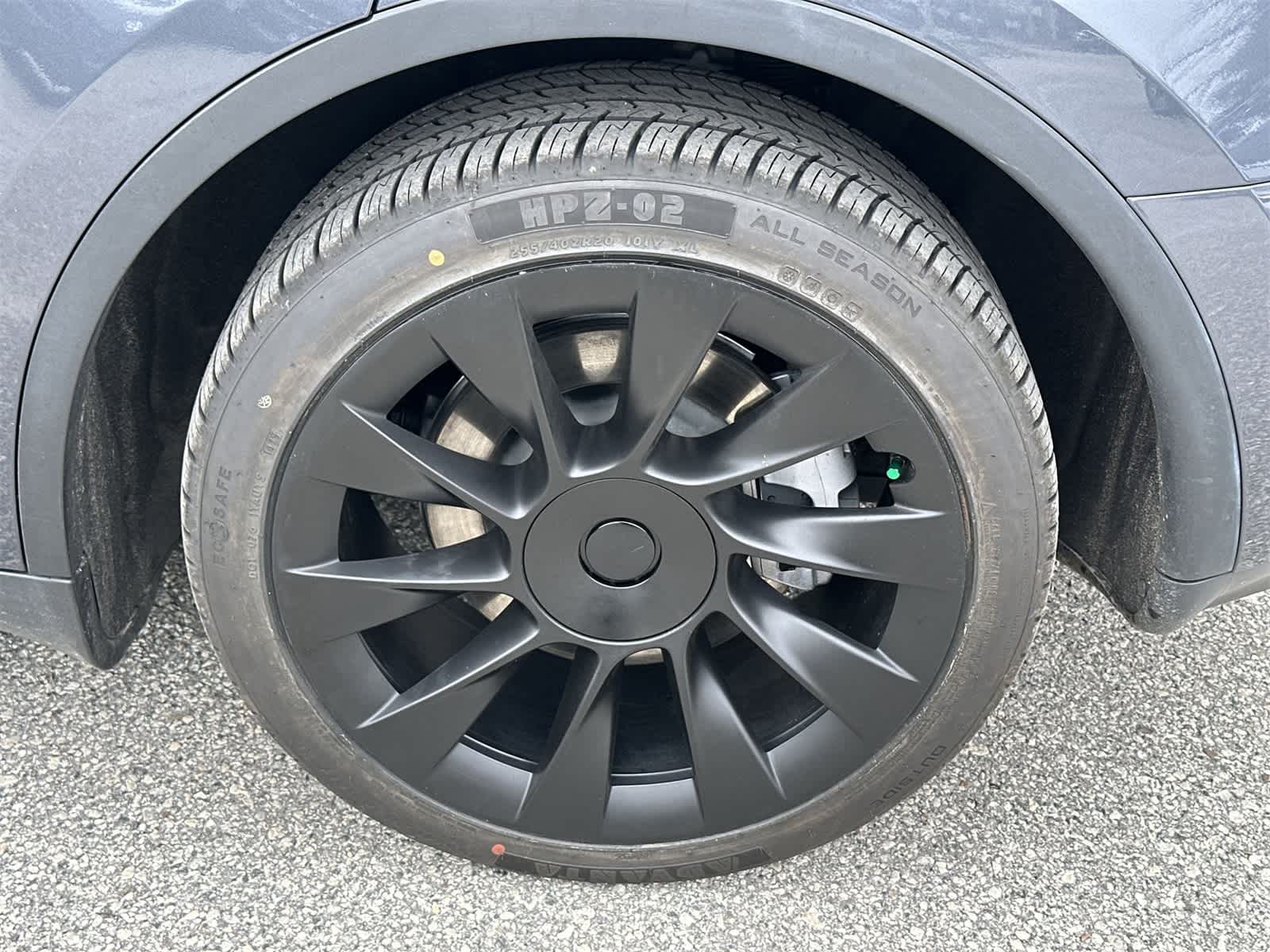 Thumbnail: 2023 Tesla Model Y - 12