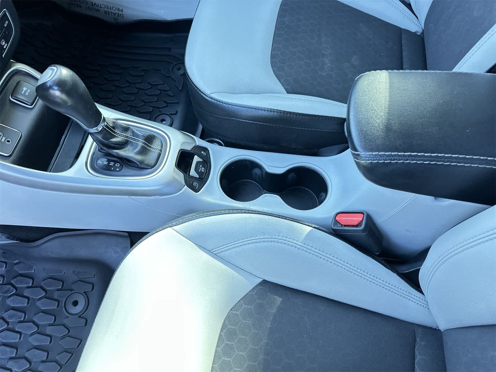 Thumbnail: 2019 Jeep Compass - 19