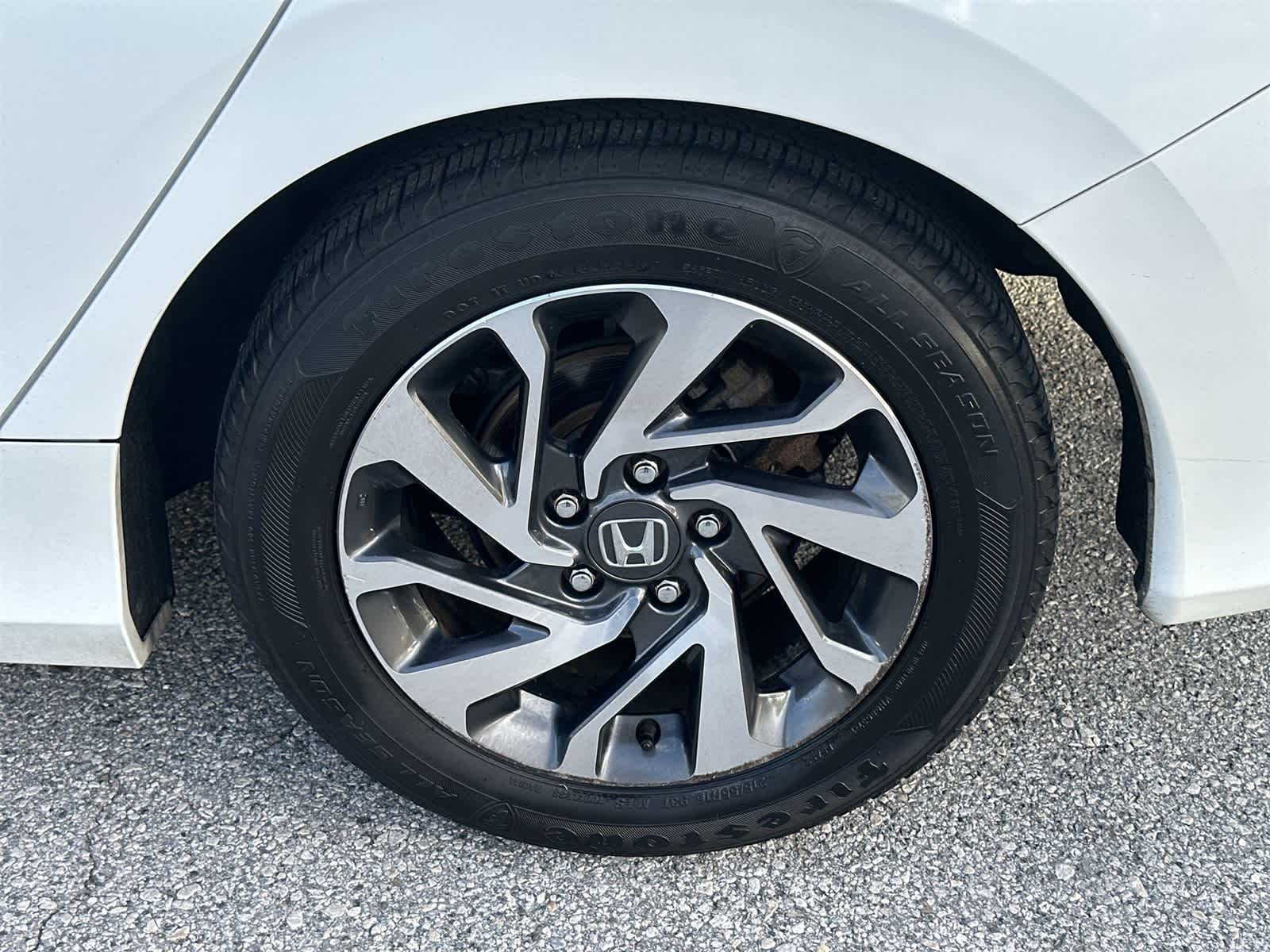 Thumbnail: 2016 Honda Civic - 12