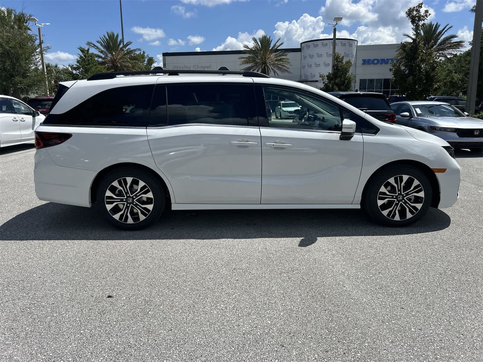 Thumbnail: 2026 Honda Odyssey - 7