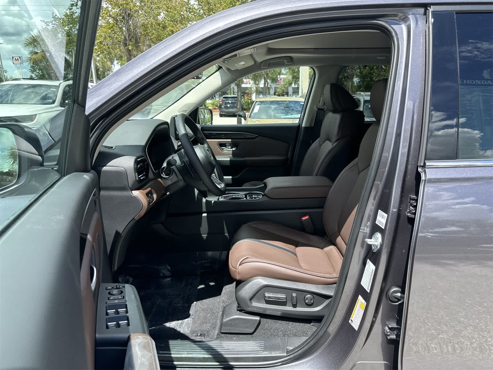 Thumbnail: 2025 Honda Pilot - 2