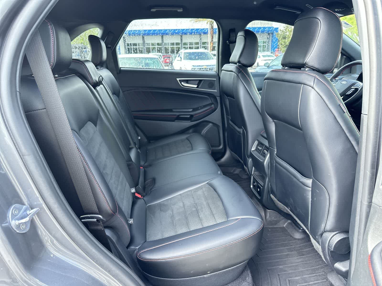 Thumbnail: 2024 Ford Edge - 16