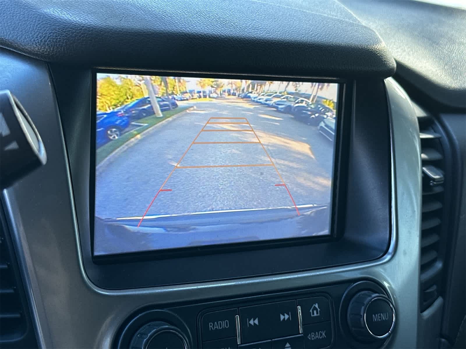 Thumbnail: 2016 Chevrolet Tahoe - 20