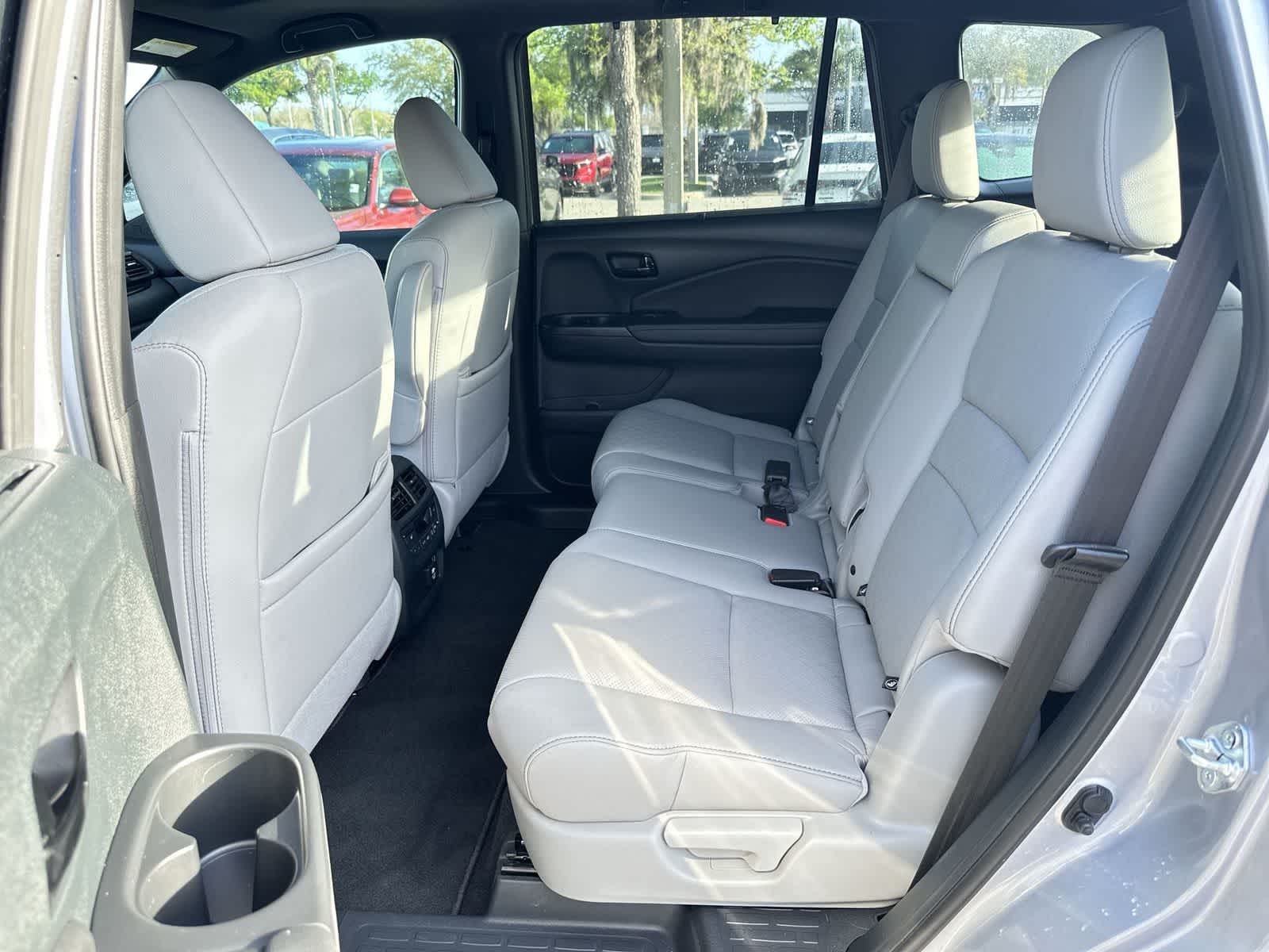 Thumbnail: 2023 Honda Passport - 15