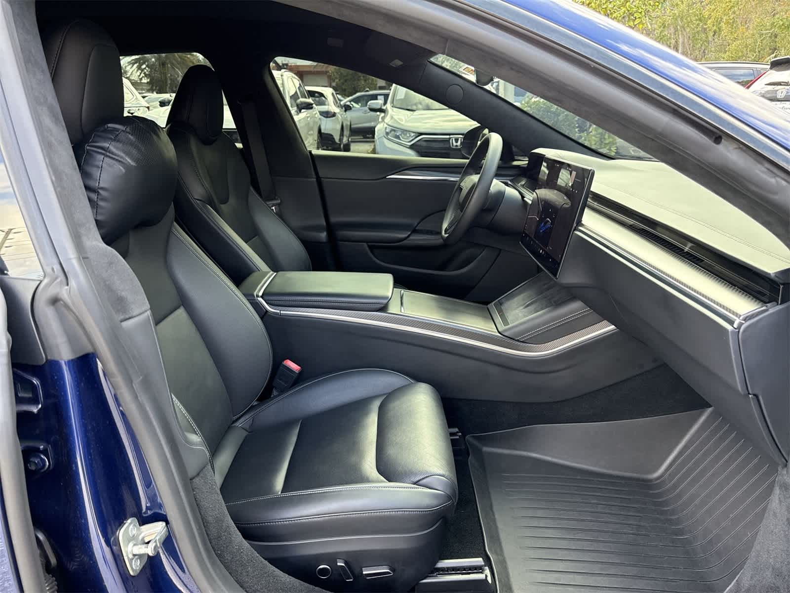 Thumbnail: 2022 Tesla Model S - 17