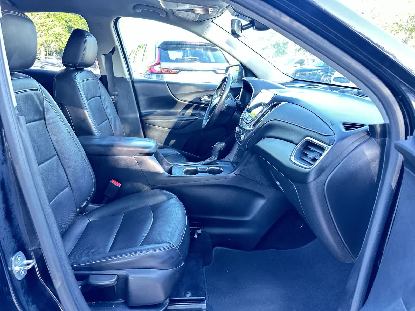 Thumbnail: 2020 Chevrolet Equinox - 17