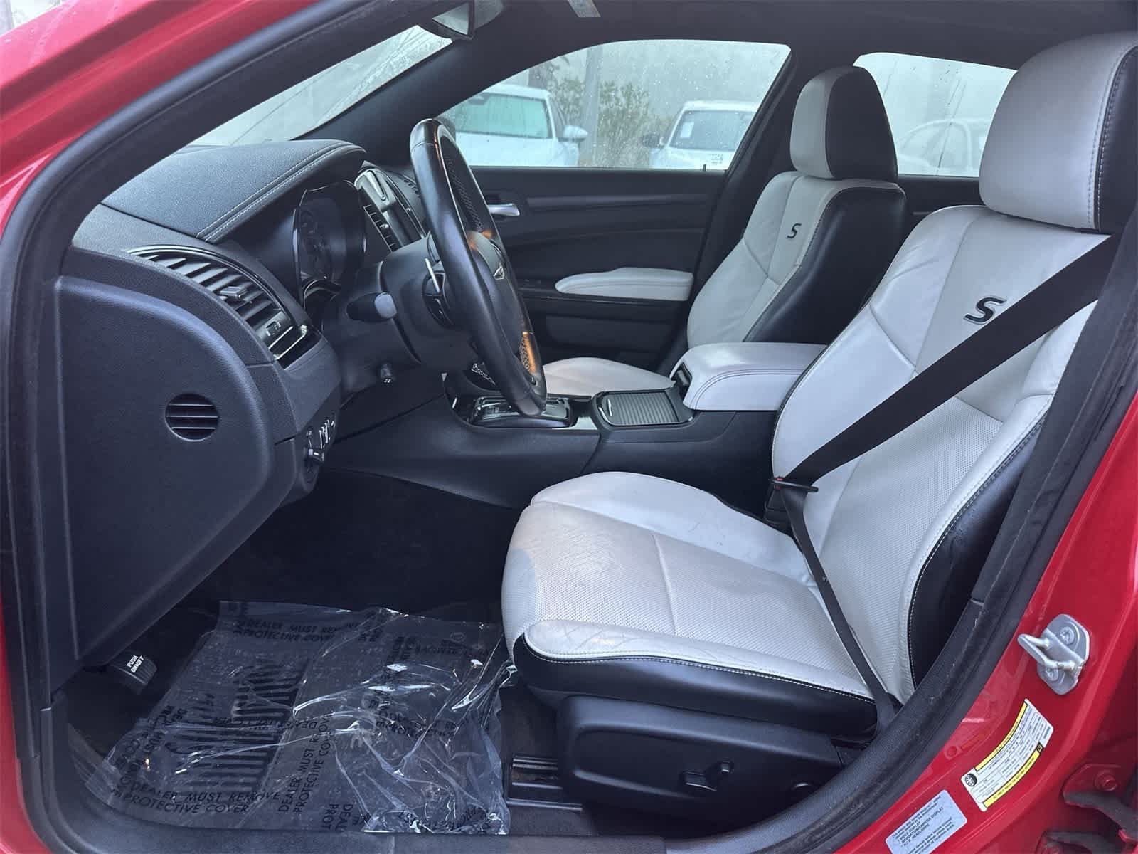 Thumbnail: 2017 Chrysler 300 - 13