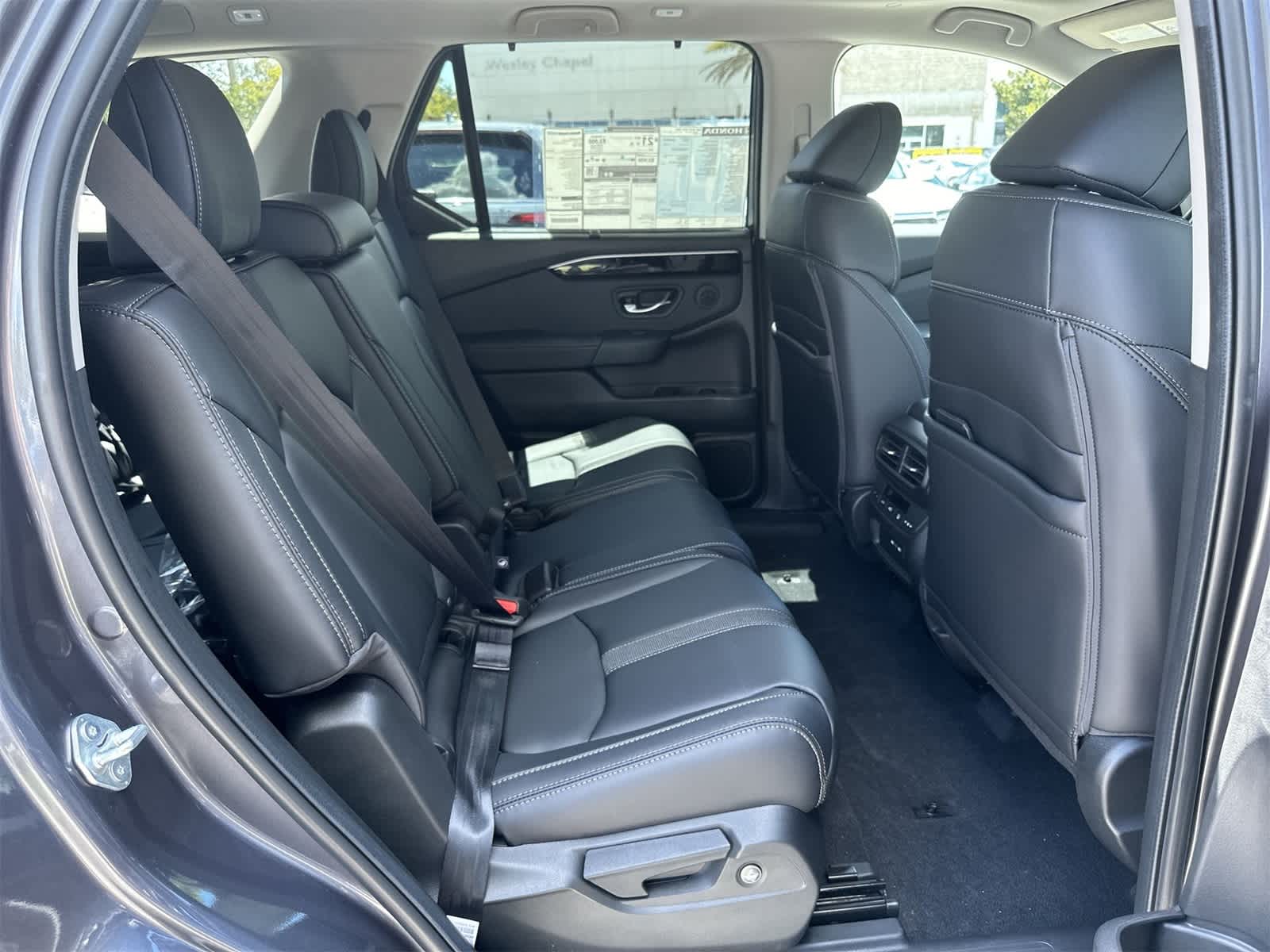 Thumbnail: 2025 Honda Pilot - 16