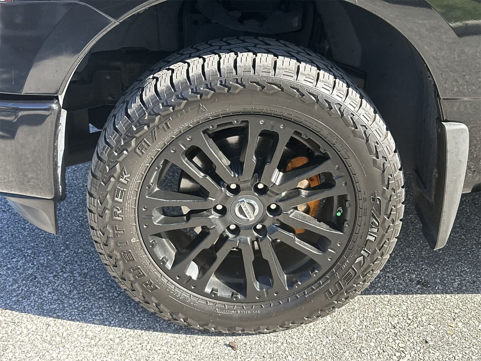 Thumbnail: 2018 Nissan Titan - 11