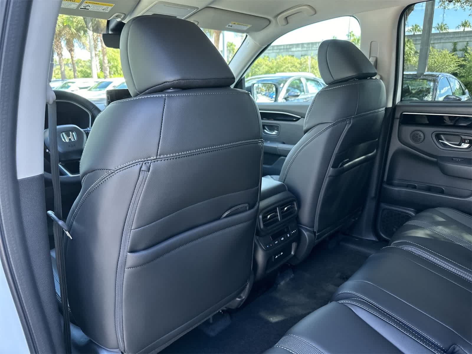 Thumbnail: 2025 Honda Pilot - 14