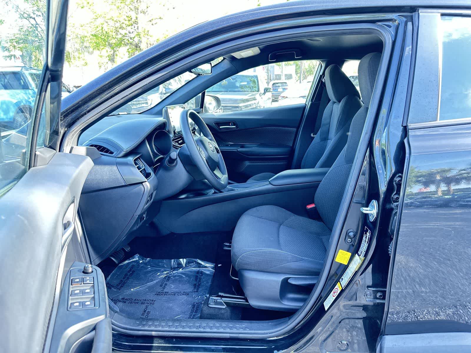 Thumbnail: 2019 Toyota C-HR - 2