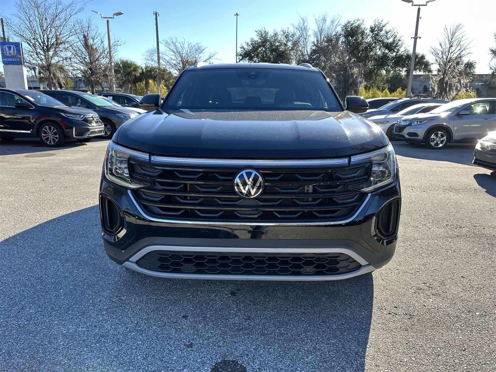 Thumbnail: 2024 Volkswagen Atlas - 9