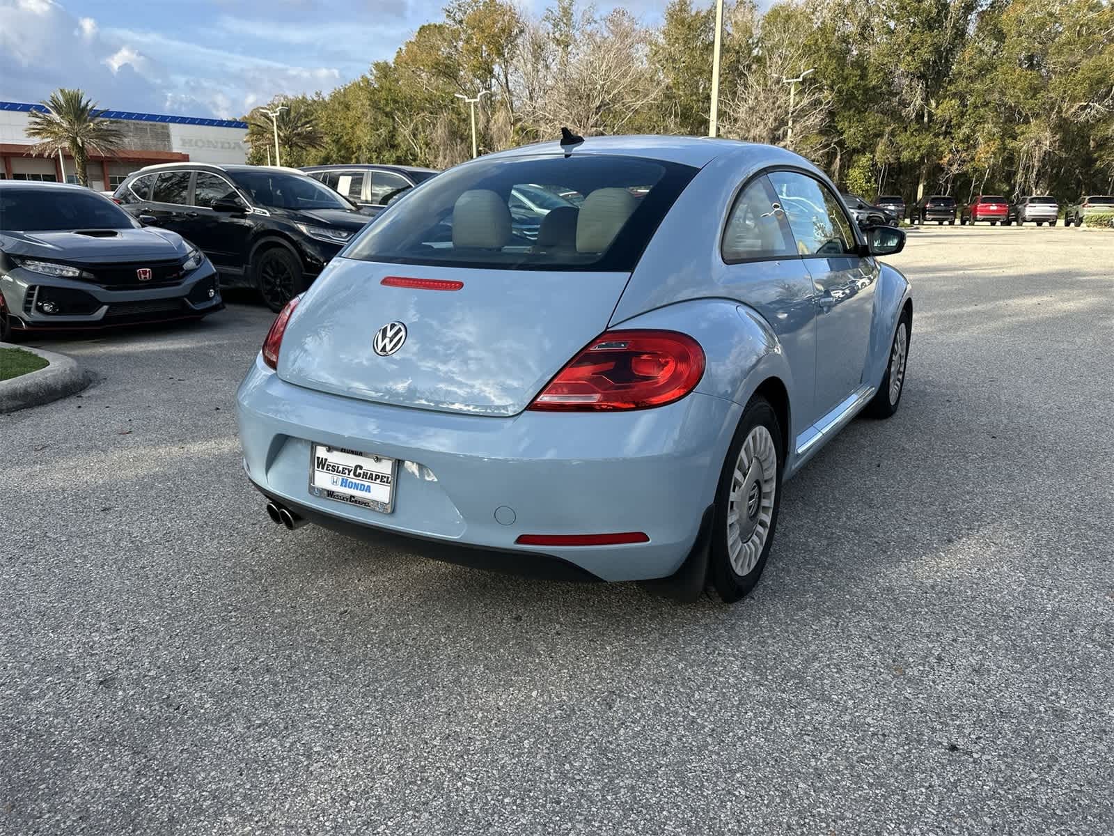 Thumbnail: 2014 Volkswagen Beetle - 6