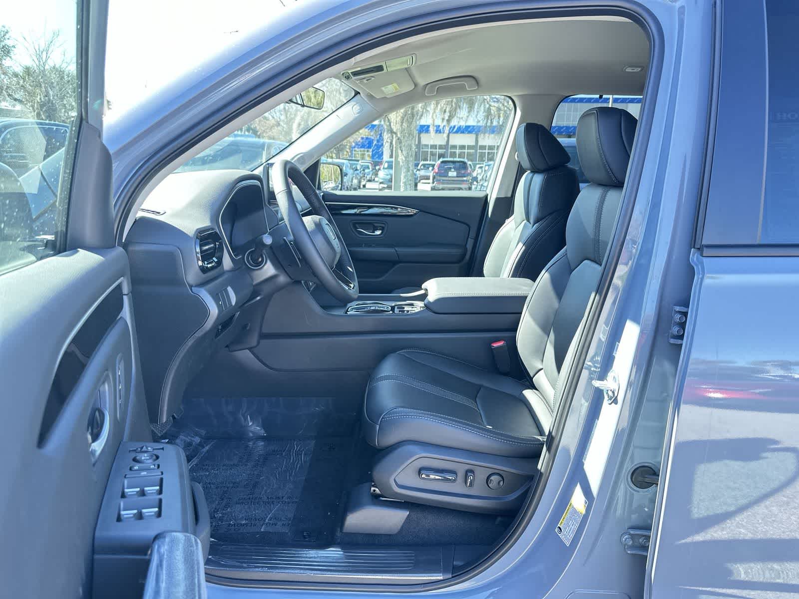 Thumbnail: 2026 Honda Pilot - 2