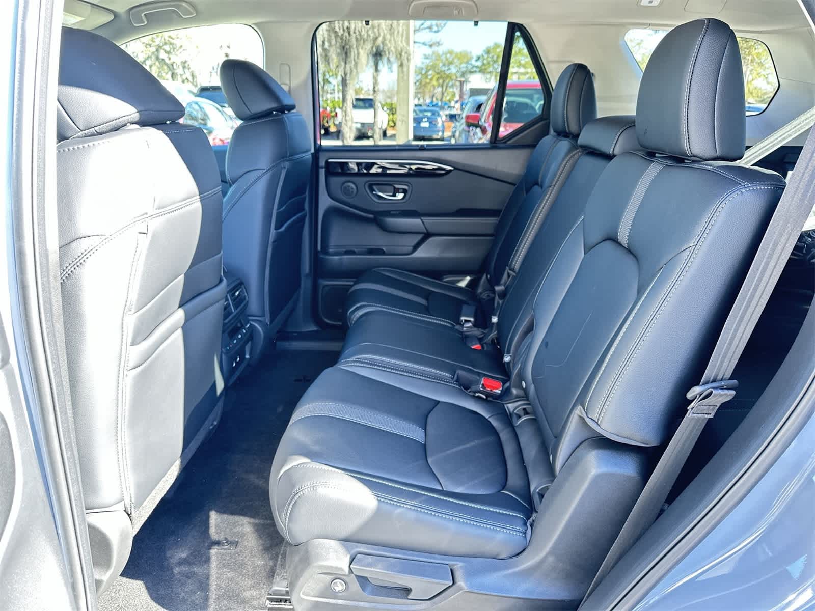 Thumbnail: 2026 Honda Pilot - 15