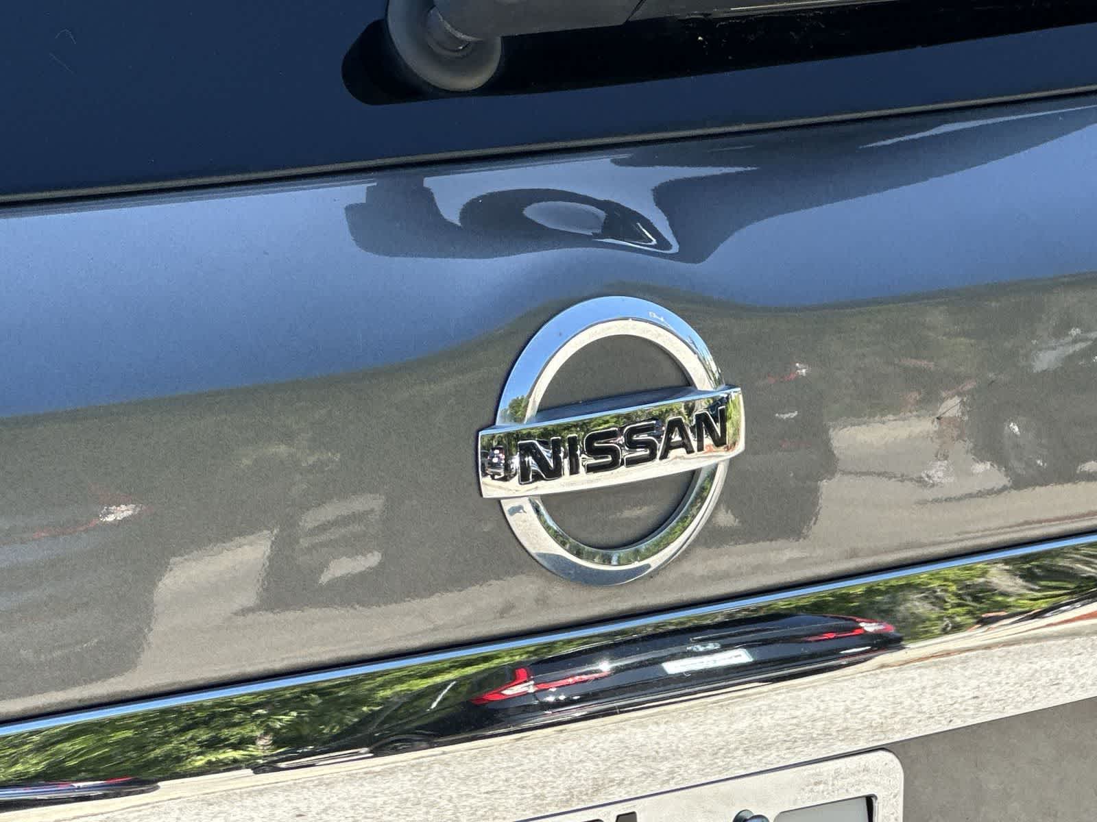 Thumbnail: 2020 Nissan Pathfinder - 10