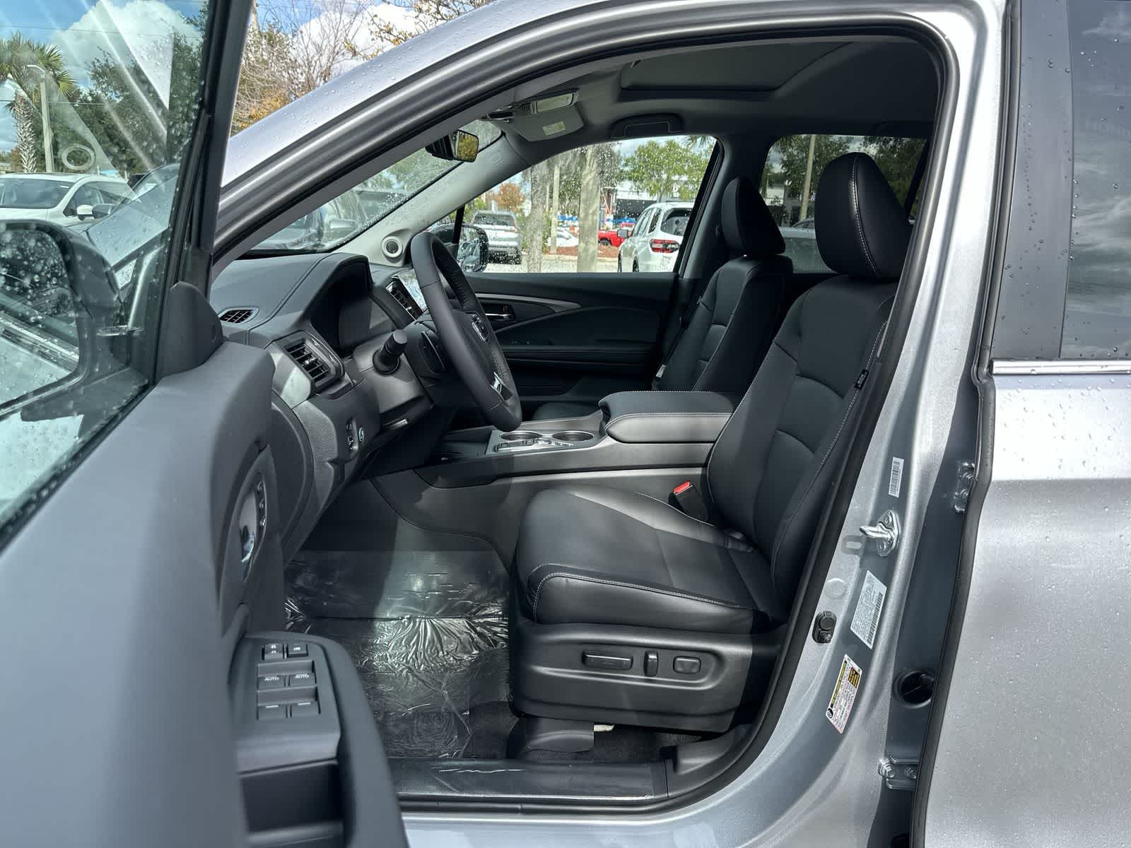 Thumbnail: 2026 Honda Ridgeline - 2