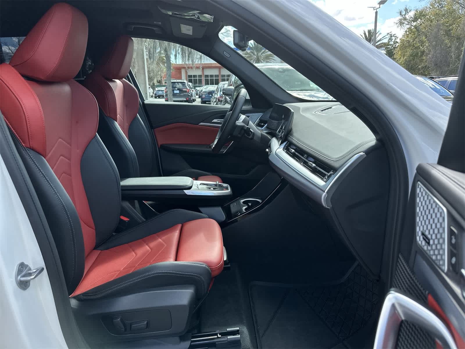 Thumbnail: 2025 BMW X1 - 17