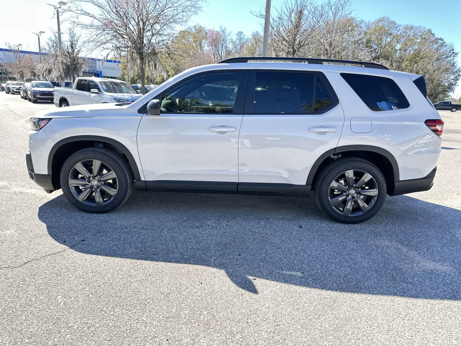 Thumbnail: 2026 Honda Pilot - 3