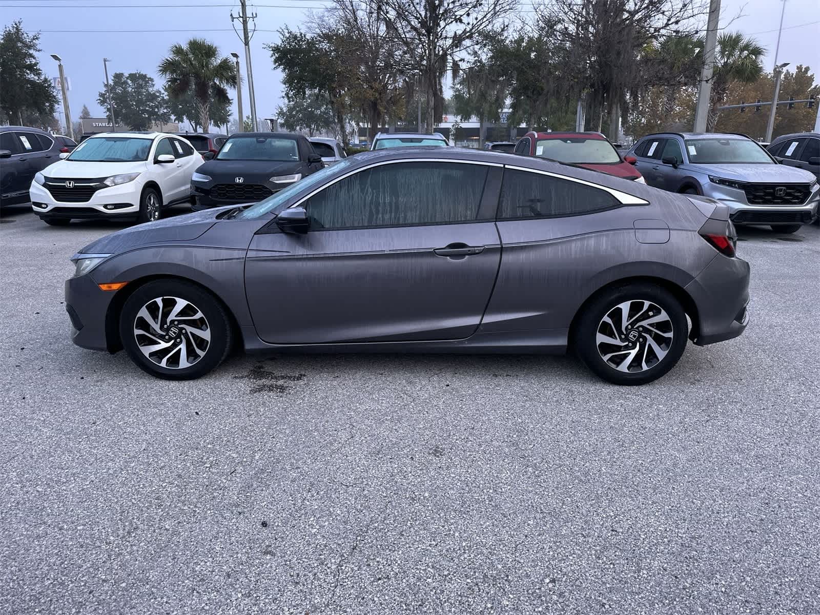 Thumbnail: 2016 Honda Civic - 3